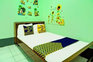 SPOT ON 92400 Dhaha Penginapan House Syariah - Kediri - 9