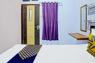 SPOT ON 92370 Sobat Ijen HomestayNearSungai Prengsengan - Rogojampi - 6