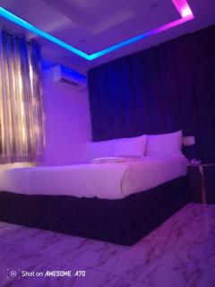 Cee's Place - Lagos - 3