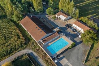 Camping Les Mizottes - Saint-Michel-en-lʼHerm - 8