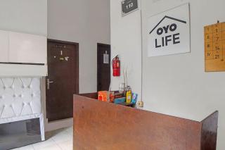 OYO 92403 Gatsu Homestay - Medan - 6