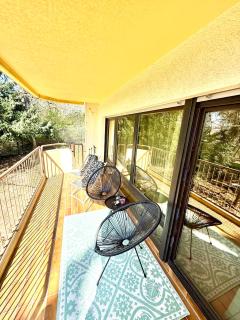 15-Zentrales 2-Zimmer Apartment-WLAN,Magenta TV und große Balkon mit Gartenblick - 2