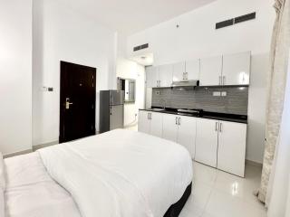 Al Manara Classic Executive Studio - 9