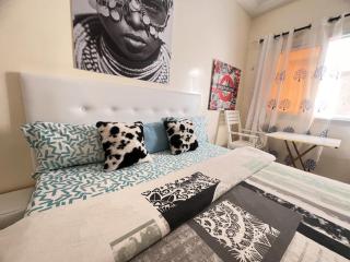 chambre ventilateur Noir ngor Almadi - Dakar - 1
