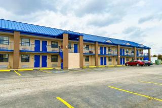 Happy Stay Inn Madisonville I-69 By OYO - 8