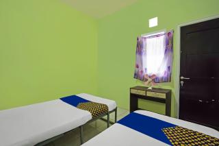 OYO Life 92474 Penginapan Rusunawa Ii - Malang - 1