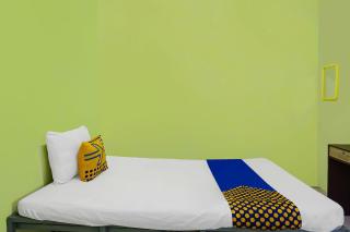 OYO Life 92474 Penginapan Rusunawa Ii - Malang - 7