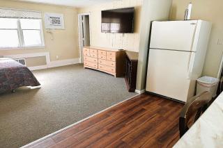 Love Hotels Timberline By OYO Lake Superior - Ironwood - 9