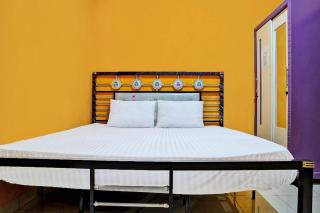 SPOT ON 92532 Penginapan Hj Lilis Syariah - Sukabumi - 9