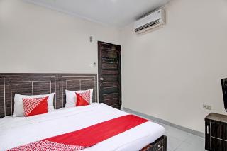 OYO 92530 Rosela House Syariah - Pekanbaru - 1