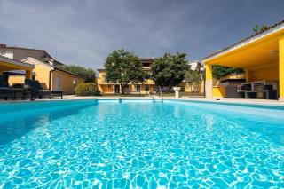 Luxury Villa for 14 People near Poreč - Žbandaj - 0