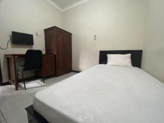 SPOT ON 92544 Senja Homestay - Balikpapan - 8