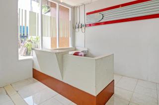 SPOT ON 92531 Pacar Guesthouse - Pekalongan - 1