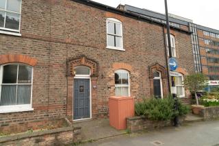 St Denys View with Free parking - York - 2