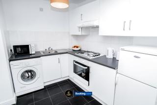 Cosy 2 Bedroom Apt By LS2G Short Lets & Serviced Accommodation Greater London - Londra - 6
