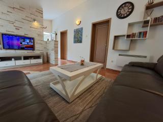 Nina Apartment - Škaljari - 8