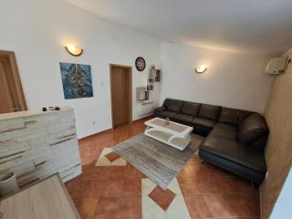 Nina Apartment - Škaljari - 6