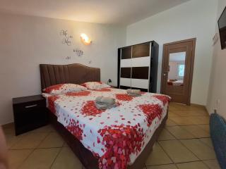 Nina Apartment - Škaljari - 1