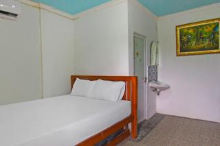 OYO 92558 Bale Datu Homestay Near Lapangan Bulutangkis By'u Badminton - Montongbuwoh - 4
