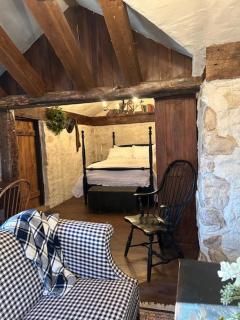 The Inn on the Olde Homestead - 8