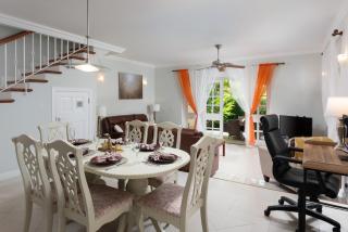 Tranquil Townhome, close to beach & dining - Saint James - 5