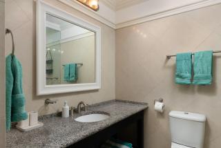 Tranquil Townhome, close to beach & dining - 7