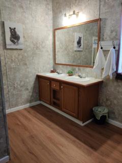 Kellers Kove Cabin and RV Resort - 8