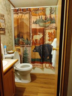 Kellers Kove Cabin and RV Resort - Elizabeth - 2