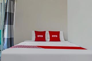 OYO Life 92593 Penginapan Sultan Haji 1 - Bandar Lampung - 2