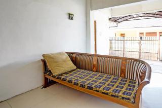 SPOT ON 92652 Meir E-homestay 2 Syariah - Surabaya - 1