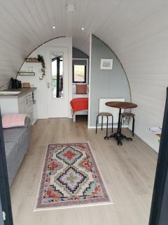 Hillside Hideaway - 3