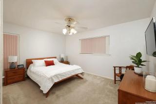 Cozy Home Near Airport,fast EV Charger & Theater - San Antonio - 6