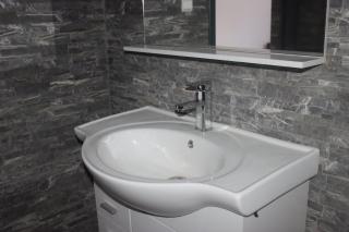 Résidence MIANTSOARIVO Guest House - 2