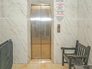 SUPER OYO 92672 Hotel Bsd - South Tangerang - 5