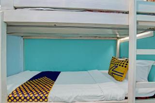 SPOT ON 92611 Lobak Hostel CapsuleNearAyam Goreng Terowongan - Alastuwo - 3