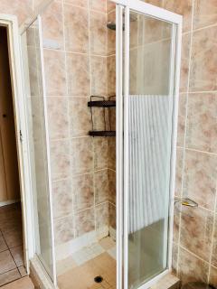The Vibe - Executive Luxurious Ensuite - Gaborone - 5