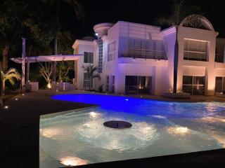 Condominio Campestre Lagos del Peñón Casa 35 - Girardot - 7