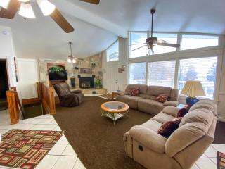 Bear Lake Ranch with Bear Lake Access - 6