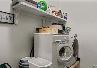 Beautiful Three Bedroom In Heart Of Buffalo - Buffalo - 2