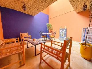 Elegant 2-Bedroom Duplex Downtown Private Terrace - Marrakech - 4