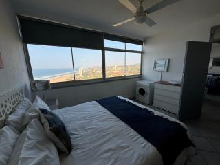 1602 Shangri-La - Kingsburgh - 2