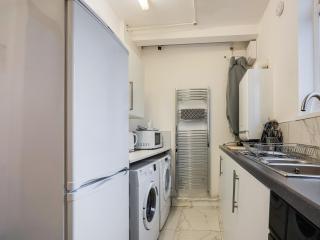 Bellevue Apartments Middlesborough by OYO - 2