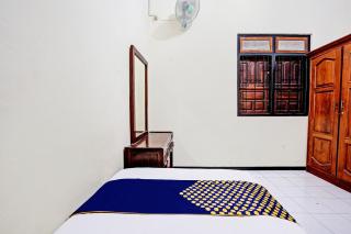 OYO Life 92785 Wisma Trubus Syariah - Tuban - 4