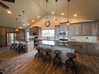 The Beach House II, New Home, Oversized Kitchen - Garden City - 3