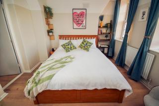 Stylish 2 Bedroom Apartment - Londra - 7