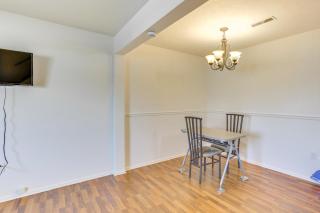2 Mi to Bow Wow Beach Townhome with Pool Access! - Stow - 5