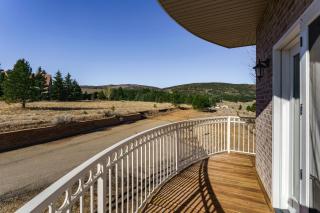 Near Hiking and Biking Mtn-View Condo in Angel Fire - 6