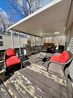 Sherkston Shores Retreat, Sleeps 6, Walk to the beach, Firepit - 3