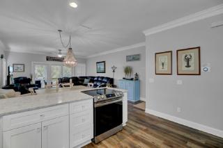 Grand Pavilion 10 by Wild Dunes, Luxury Home - Isle of Palms - 5