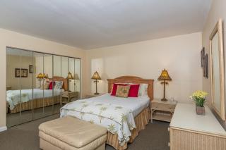 Seascape 219 by Wild Dunes, Oceanfront Condo - Isle of Palms - 2